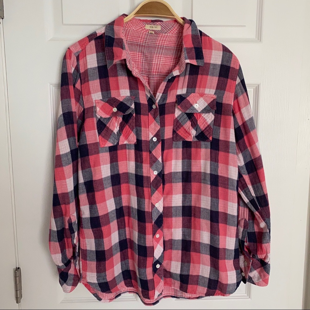 Nuco button down plaid shirt. Size M